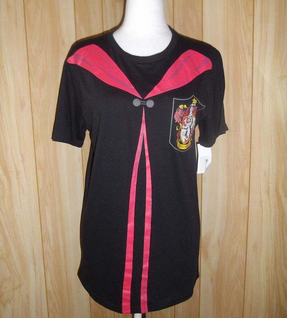 NWT Wizarding World Harry Potter Gryffindor Crew Neck Short Sleeve TShirt S